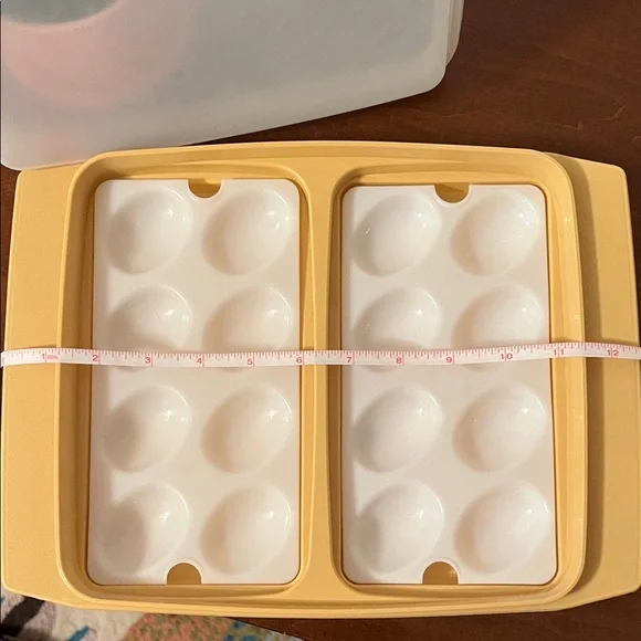 Yellow Tupperware deviled egg holder - Picture 2 of 3